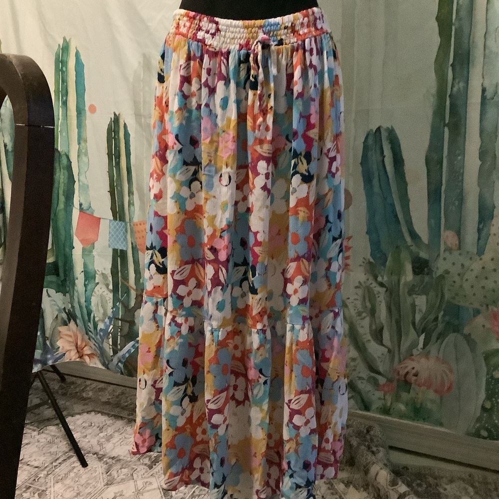 Floral Maxi Skirt - Multicolor size large